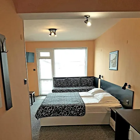 Boruna Guest house 3*
